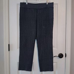 Margaret M Straight Leg Slimming Pull-on Ankle Pants